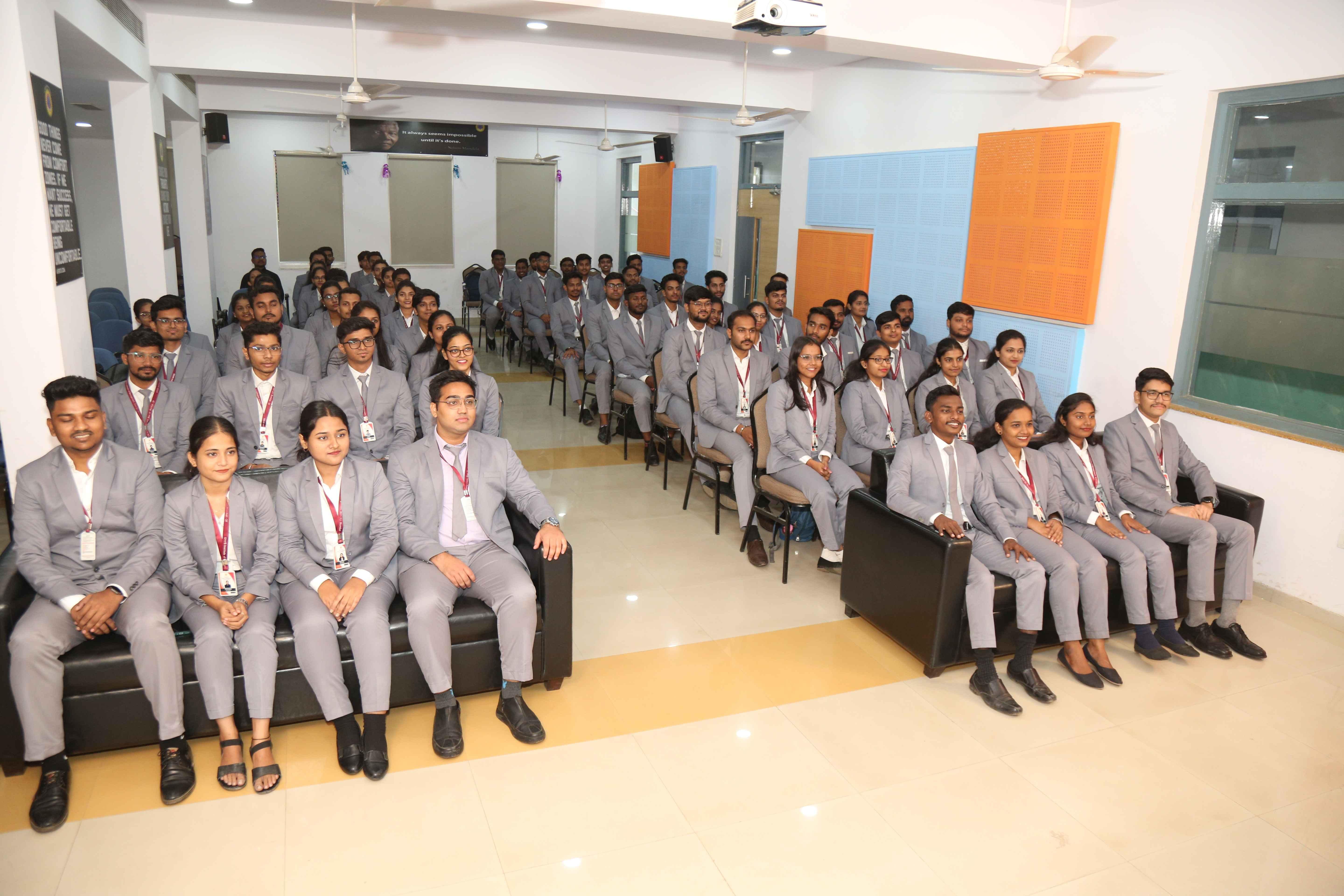 GNVS Institute of Management Mumbai Campus photo 5